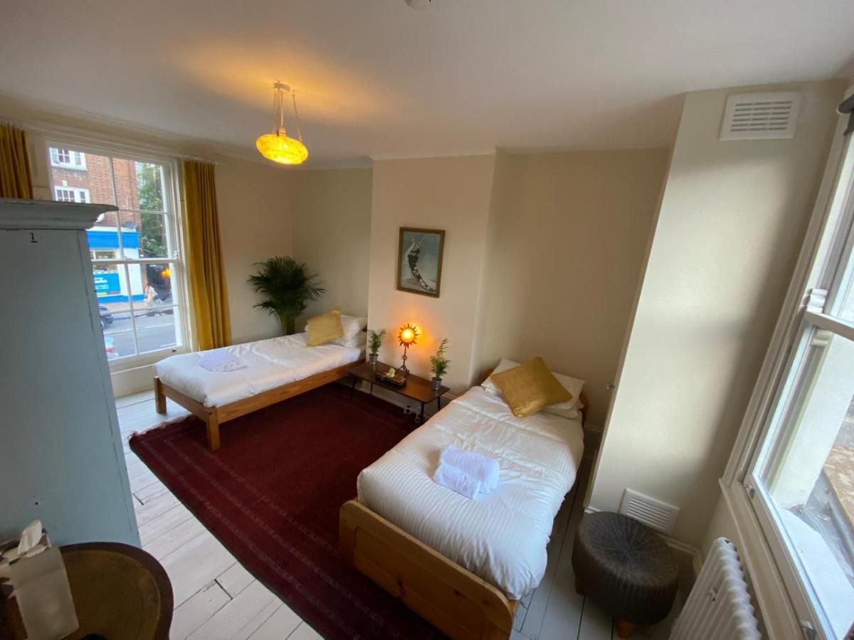Camden Town Accomodation London Bagian luar foto