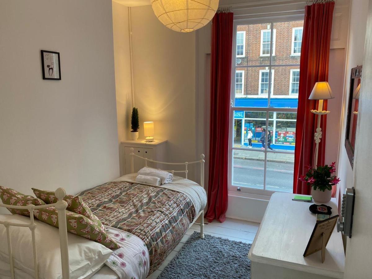 Camden Town Accomodation London Bagian luar foto