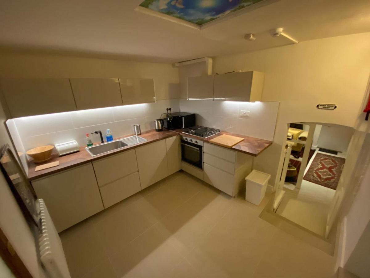 Camden Town Accomodation London Bagian luar foto