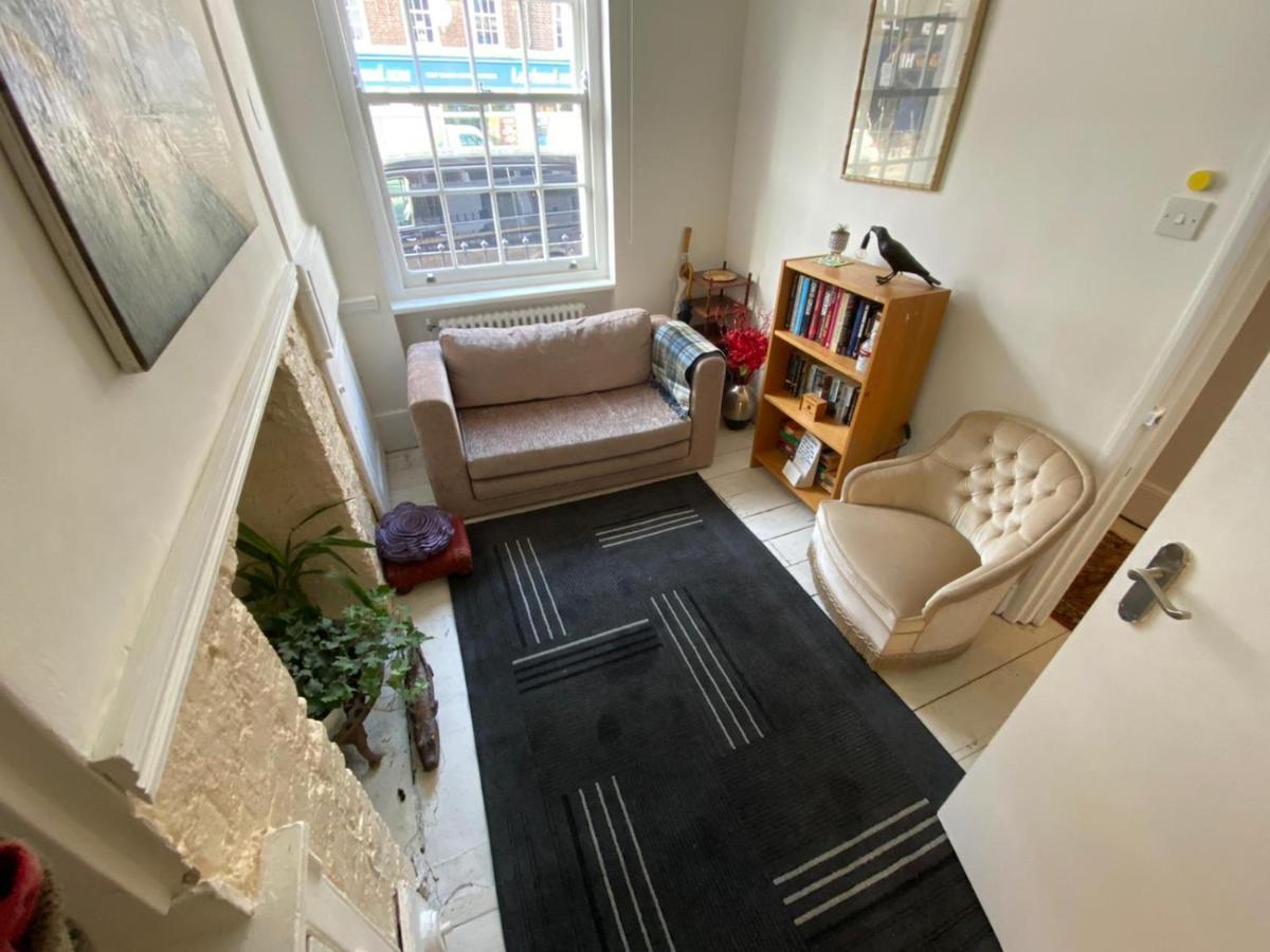 Camden Town Accomodation London Bagian luar foto